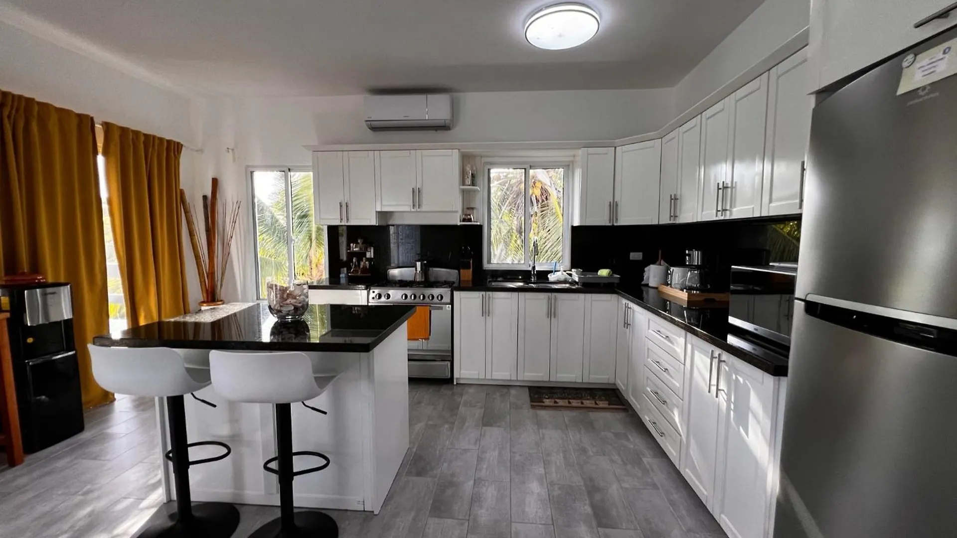 Apartamento Carey Cabrera